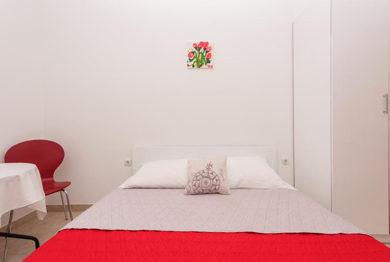 Sol Appartement Makarska
